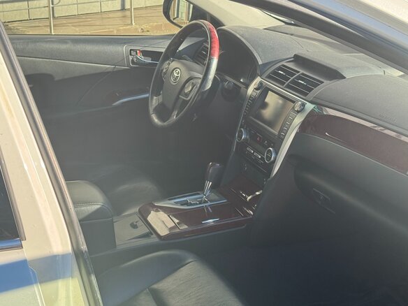 2012 Toyota Camry VII (XV50), белый, 1540000 рублей - вид 6