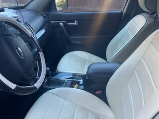 2018 Kia Sorento II Рестайлинг, белый, 1850000 рублей, вид 4