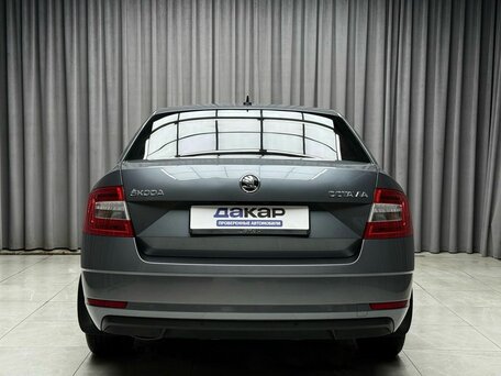 2017 Skoda Octavia III (A7) Рестайлинг, серый, 1799000 рублей, вид 5