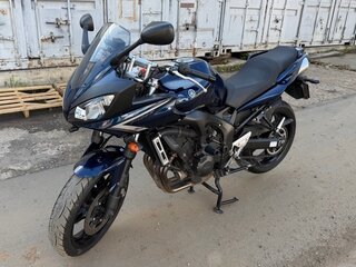 Yamaha FZ6