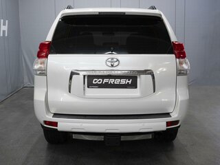 2010 Toyota Land Cruiser Prado 150 Series, белый, 2790000 рублей, вид 4