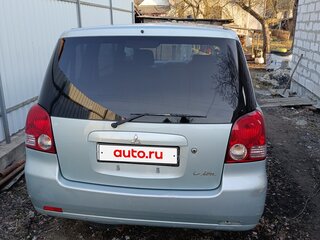 2000 Mitsubishi Dion I, зелёный, 290000 рублей, вид 5