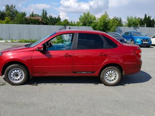 2025 Lada (ВАЗ) Granta I Рестайлинг, красный, 900000 рублей, вид 4