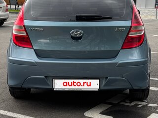 2010 Hyundai i30 I Рестайлинг, серый, 700000 рублей, вид 5