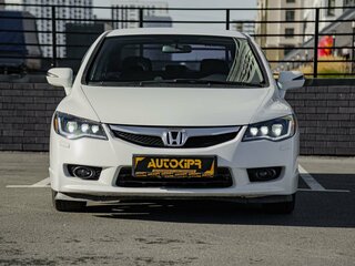 2011 Honda Civic VIII Рестайлинг, белый, 810000 рублей, вид 2