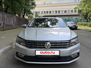 2019 Volkswagen Passat (North America and China) II (NA Market), серебристый, 2100000 рублей, вид 4