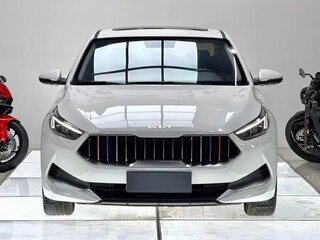 2023 Kia K3 II (China Market) Рестайлинг, белый, 1520000 рублей, вид 2