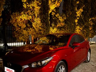 2018 Mazda 3 III (BM) Рестайлинг, красный, 1780000 рублей, вид 1