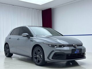 2022 Volkswagen Golf VIII, серый, 1766000 рублей, вид 3