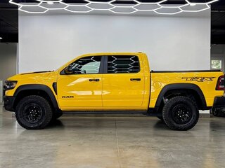 2023 Ram 1500 Crew Cab TRX V, жёлтый, 15490000 рублей, вид 4