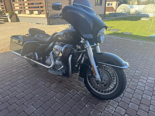 2009 Harley-Davidson Electra Glide, чёрный, 1035000 рублей, вид 5