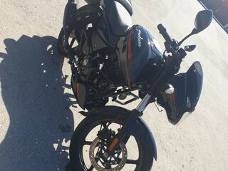 2022 Bajaj Pulsar 180, чёрный, 139000 рублей, вид 3