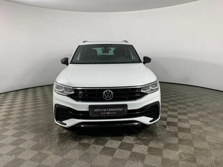2021 Volkswagen Tiguan II Рестайлинг, белый, 3500000 рублей, вид 2