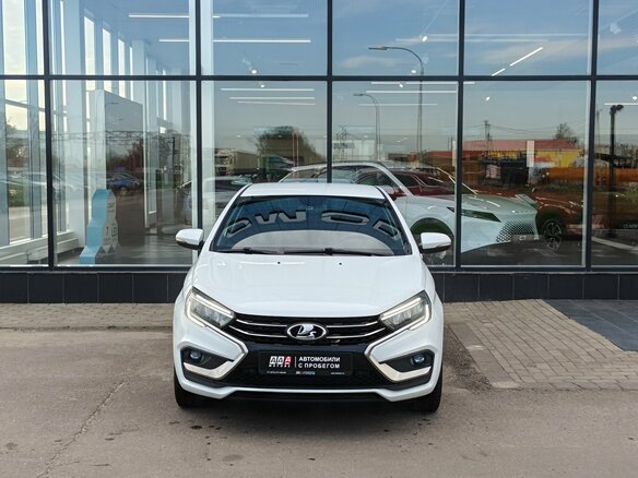 2023 Lada (ВАЗ) Vesta I Рестайлинг (NG), белый, 1050000 рублей - вид 1