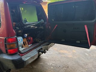 1994 Mitsubishi Pajero II, красный, 650000 рублей, вид 3