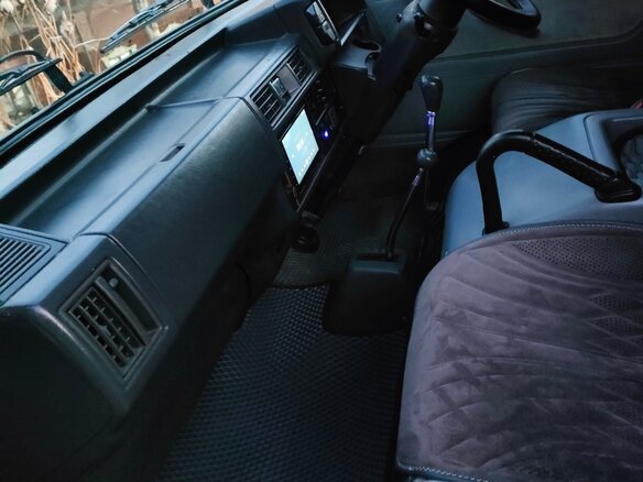 1991 Ford Spectron, серый, 520000 рублей - вид 20