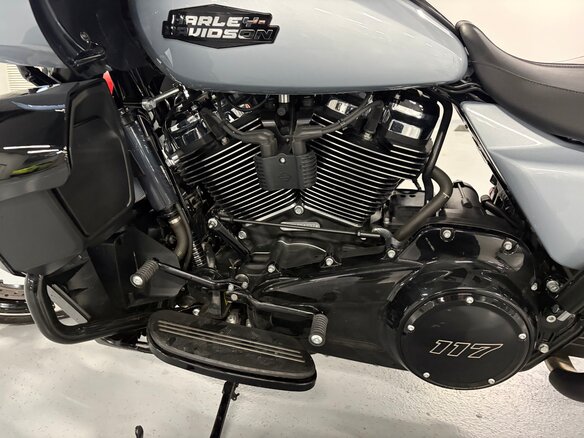 2024 Harley-Davidson Road Glide, серый, 3100000 рублей - вид 14