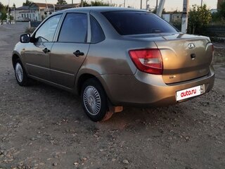 2012 Lada (ВАЗ) Granta I, бежевый, 380000 рублей, вид 4