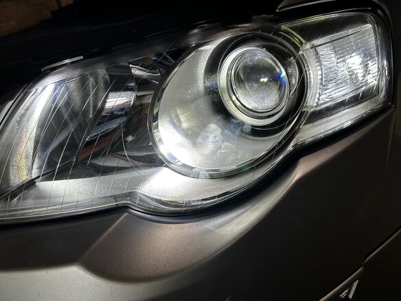 2010 Volkswagen Passat B6, серебристый, 685000 рублей - вид 11
