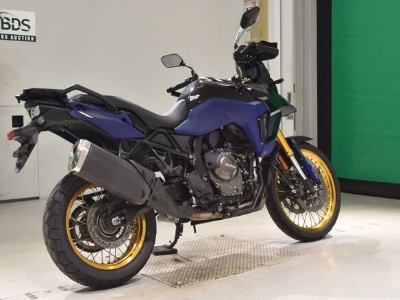 2024 Suzuki V-Strom 800DE, чёрный, 977000 рублей - вид 4