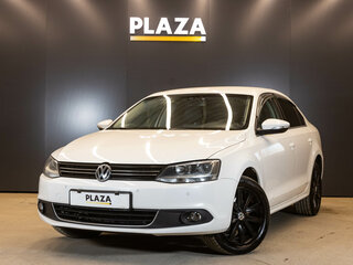2013 Volkswagen Jetta VI, белый, 930000 рублей, вид 1