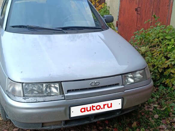 2002 Lada (ВАЗ) 2111, серебристый, 130000 рублей