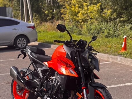 2024 KTM 990 Duke, оранжевый, 1330000 рублей, вид 1