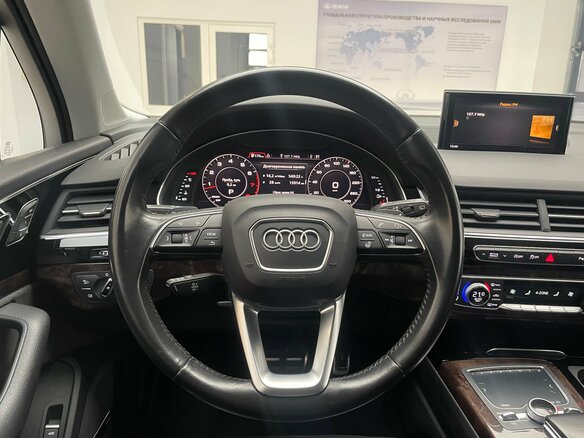 2016 Audi Q7 II (4M), чёрный, 4190000 рублей - вид 18