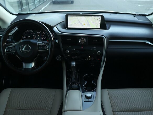 2018 Lexus RX 350 IV, бежевый, 3650000 рублей - вид 6