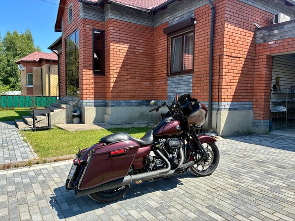 2021 Harley-Davidson Road Glide Special, красный - вид 3