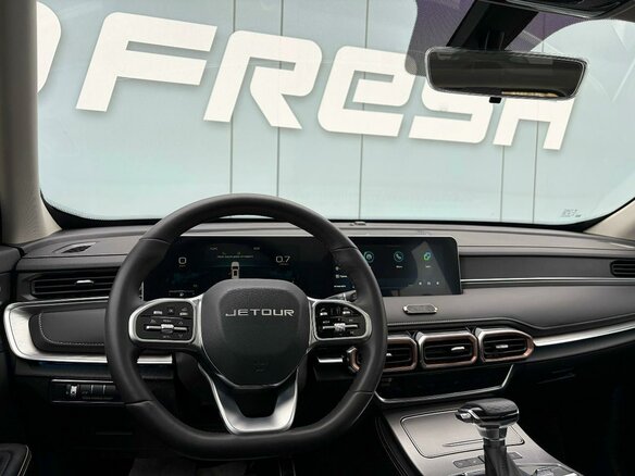 2023 Jetour X70+ I Рестайлинг, белый, 2150000 рублей - вид 5