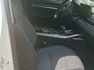 2024 Geely Emgrand II, белый, 1370000 рублей, вид 4