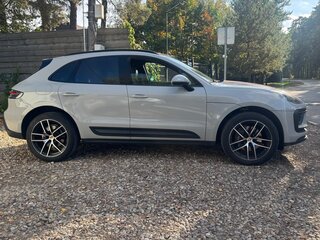 2024 Porsche Macan I Рестайлинг 2, серый, 8900000 рублей, вид 4