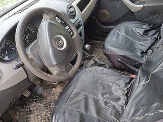 2010 Renault Logan I Рестайлинг, бежевый, 430000 рублей, вид 5