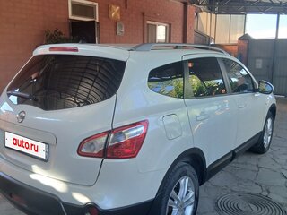 2013 Nissan Qashqai+2 I Рестайлинг, белый, 1325000 рублей, вид 3
