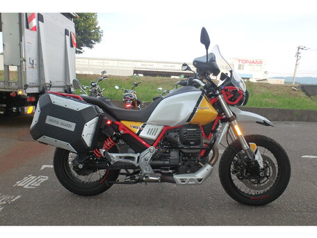 2019 Moto Guzzi V85 TT, чёрный, 710000 рублей, вид 1