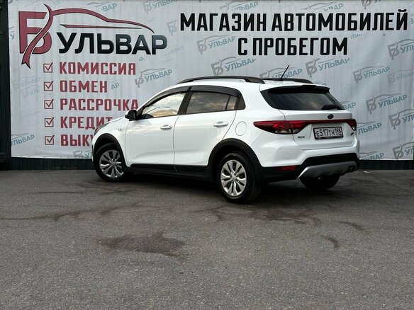 2018 Kia Rio X-Line IV, белый, 1019000 рублей - вид 3