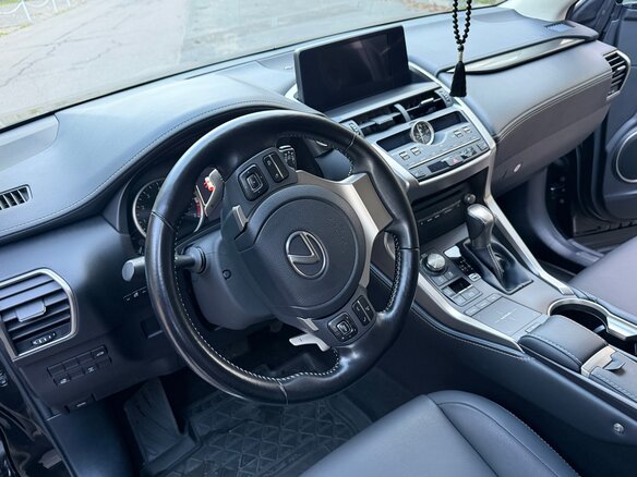2021 Lexus NX 200 I Рестайлинг, чёрный, 4000000 рублей - вид 7