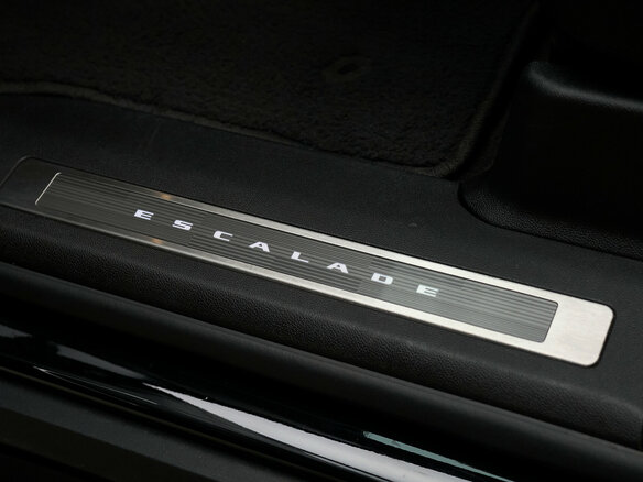 2023 Cadillac Escalade V, чёрный, 14000000 рублей - вид 22