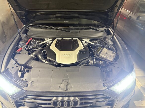 2018 Audi A6 55 TFSI V (C8), синий, 2835000 рублей - вид 22