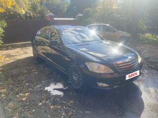 2008 Mercedes-Benz S-Класс 500 V (W221), чёрный, 800000 рублей, вид 3