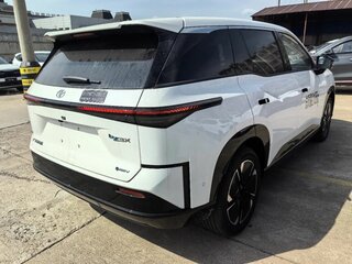 2026 Toyota bZ3X 50 kWh, белый, 2499000 рублей, вид 3