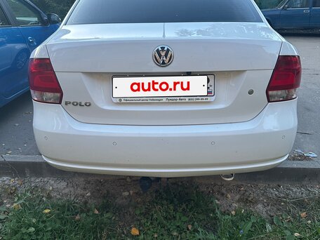 2013 Volkswagen Polo V, белый, 680000 рублей, вид 4