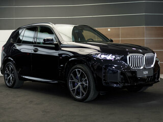 2026 BMW X5 40i IV (G05/G18) Рестайлинг, чёрный, 14555000 рублей, вид 2