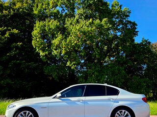 2016 BMW 5 серии 520d VI (F10/F11/F07) Рестайлинг, белый, 2600000 рублей, вид 5
