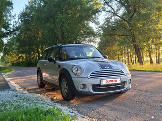 2014 Mini Clubman Cooper D I Рестайлинг, серебристый, 950000 рублей, вид 1