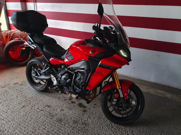 2022 Yamaha Tracer 9, красный, 1300000 рублей - вид 2