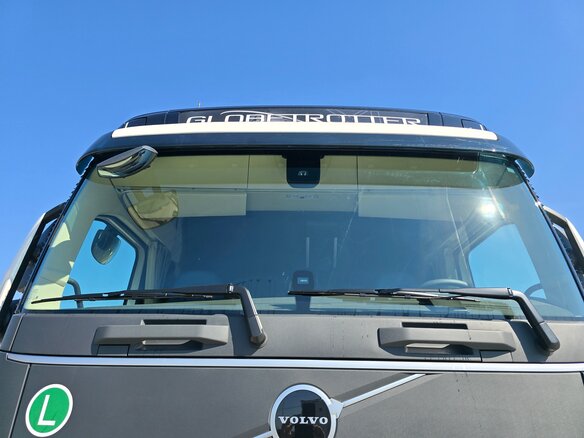 2026 Volvo FH, белый, 19800000 рублей - вид 2