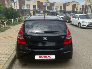 2009 Hyundai i30 I, чёрный, 700000 рублей, вид 3