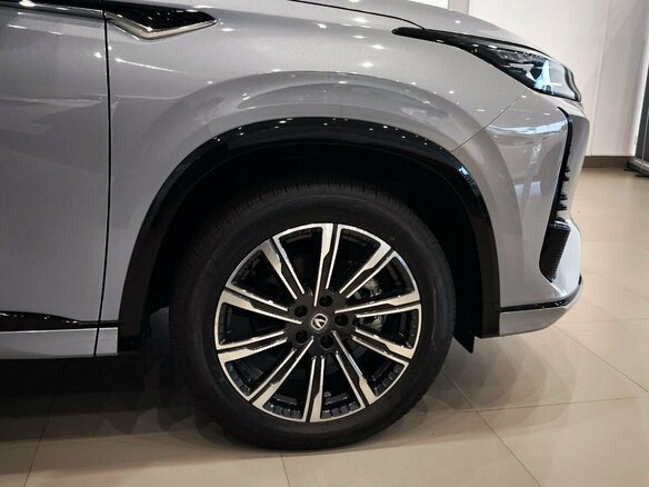 2024 Changan CS75 Plus III, серый, 4029900 рублей - вид 8